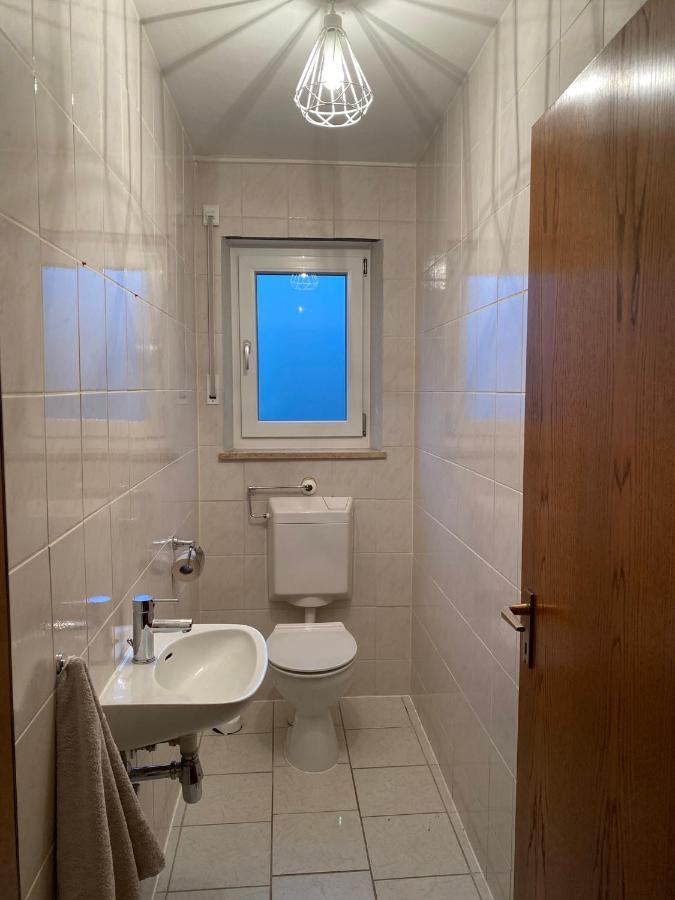 Ferienwohnung Hersbruck Wlan Free Parking Modern Zentral Und Natur Esterno foto
